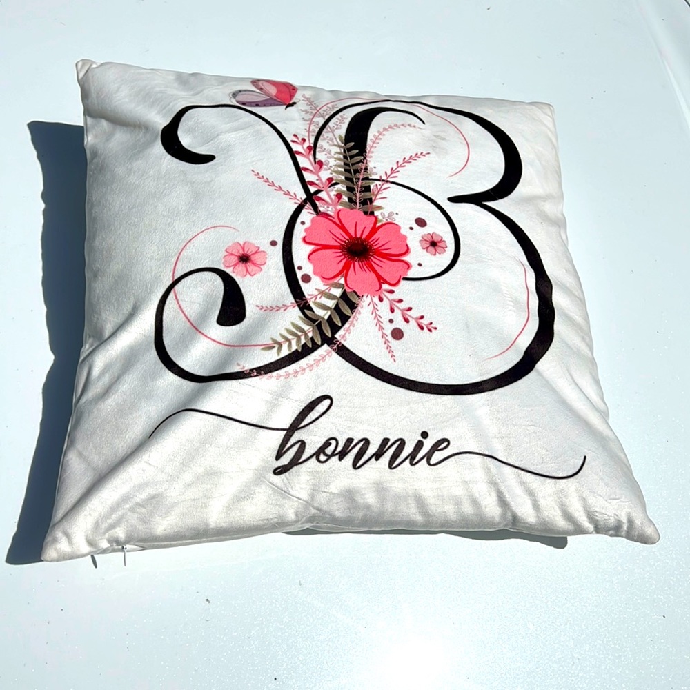 Personal pillow a B With a Butterfly 🦋 & the name Bonnie in script